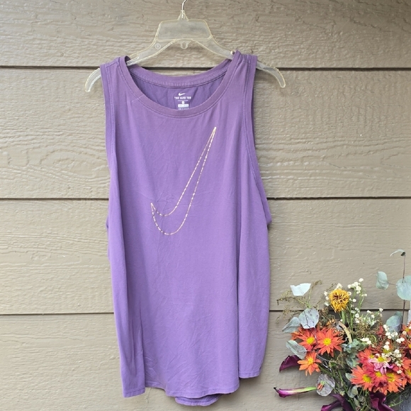 Nike Lavender Active Tank Top Gold Swoosh 2x Dri-Fit Femme - Picture 3 of 9